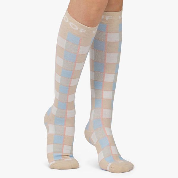 //qa.drwoofapparel.com/cdn/shopifycloud/storefront/assets/no-image-2048-a2addb12_grande.gif