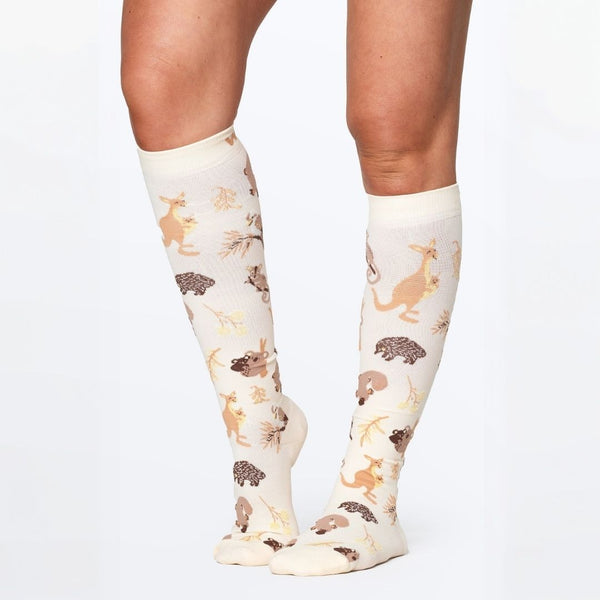 //qa.drwoofapparel.com/cdn/shopifycloud/storefront/assets/no-image-2048-a2addb12_grande.gif